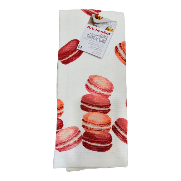 NEW KitchenAid Valentine's Macaroons Pattern Kitchen Towels 16" x 28" (Set of 2) - Picture 1 of 3